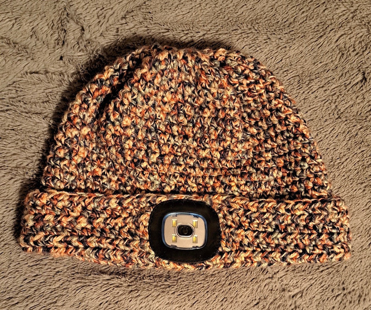 LED flashlight beanie